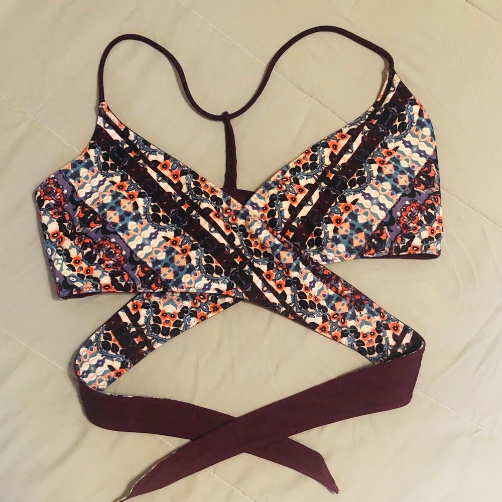 ATHLETA 🏄‍♀️Wrap Bikini Top
